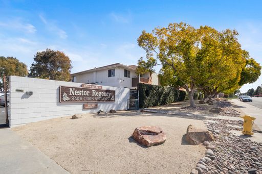 Welcome to a Beautiful 55+ Senior Community – photo 1