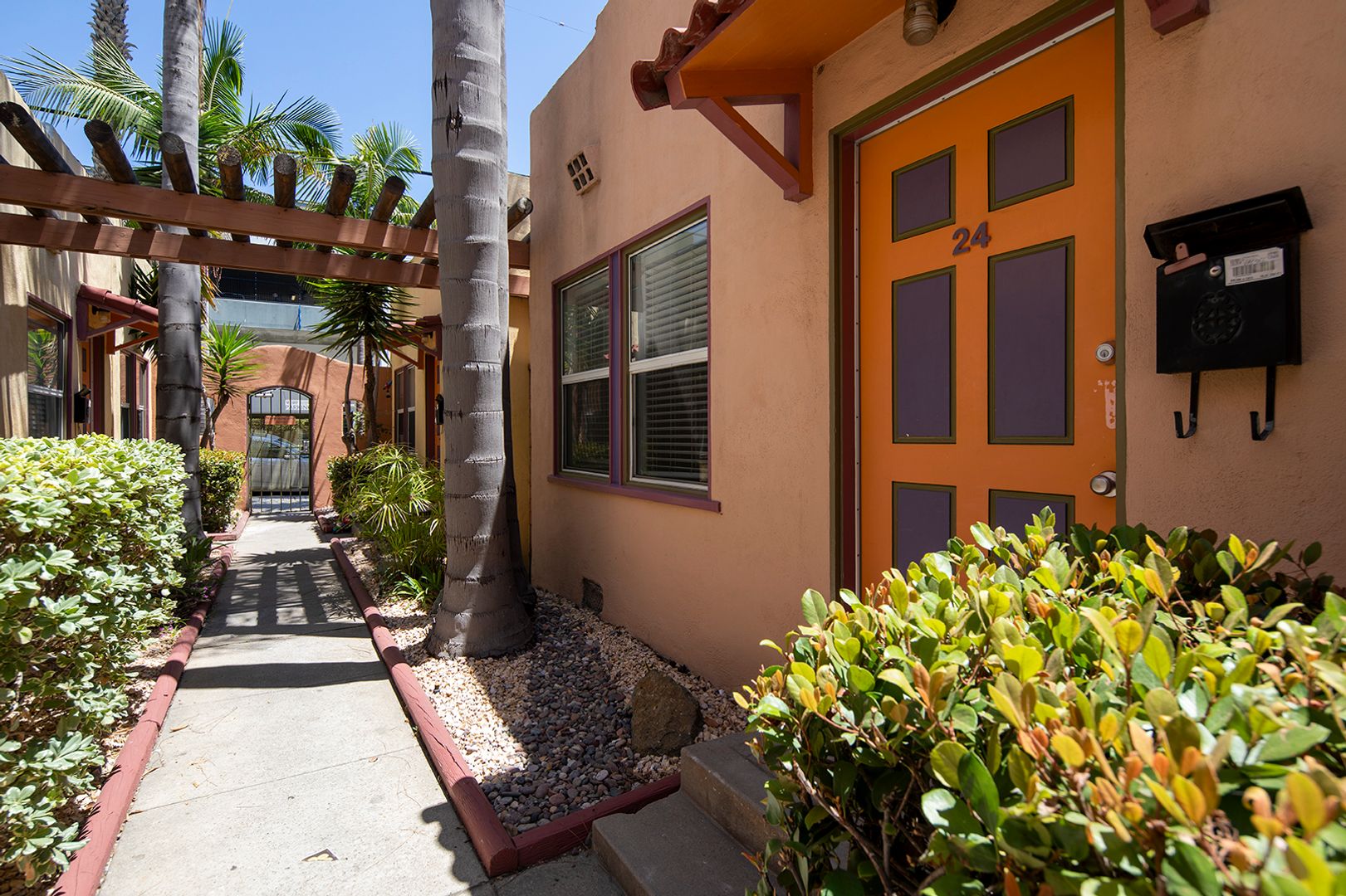 CVA - Crevillea Apartments 9 of 12