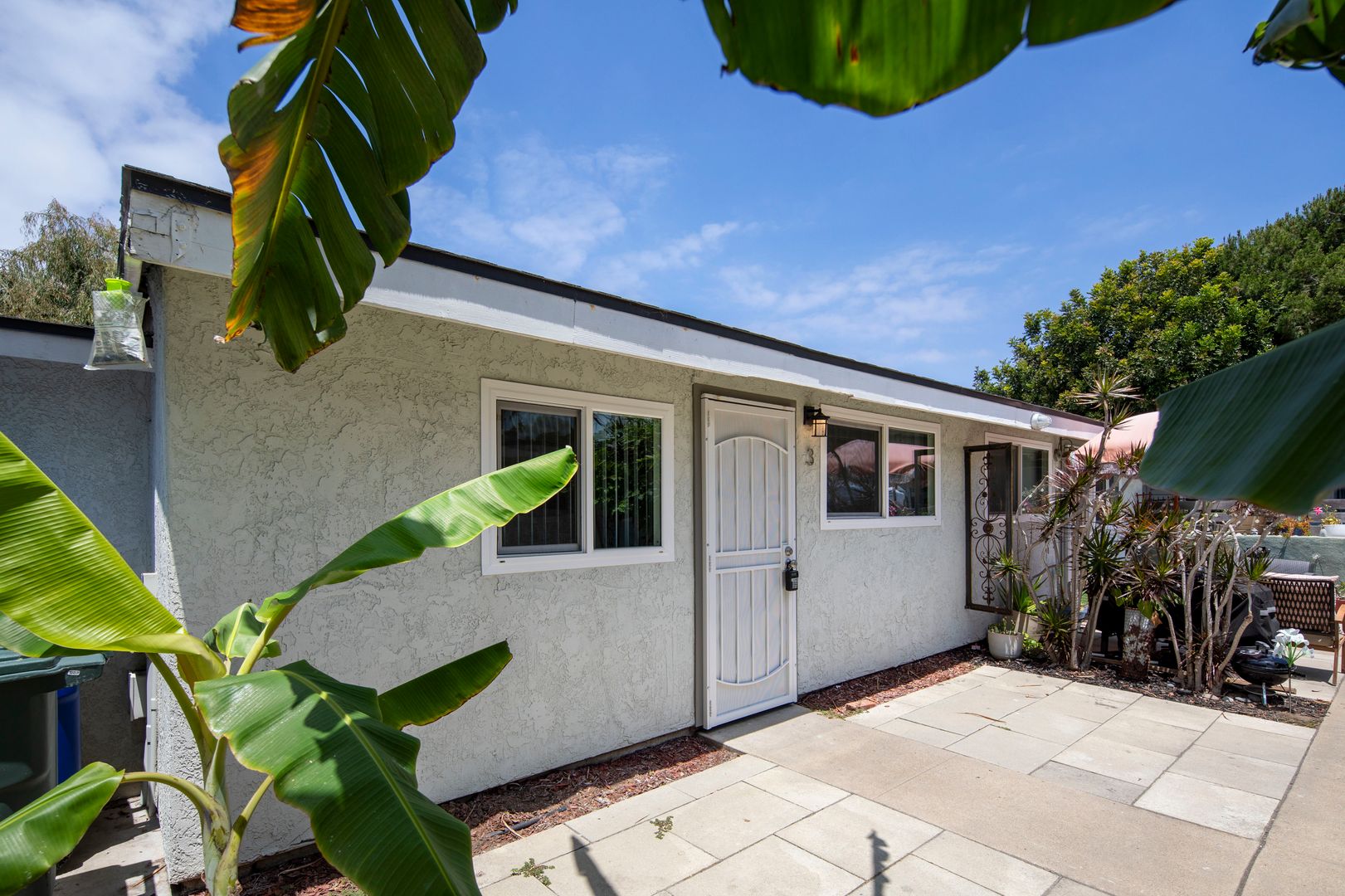 San Diego Apartment: 5081 Lotus Street