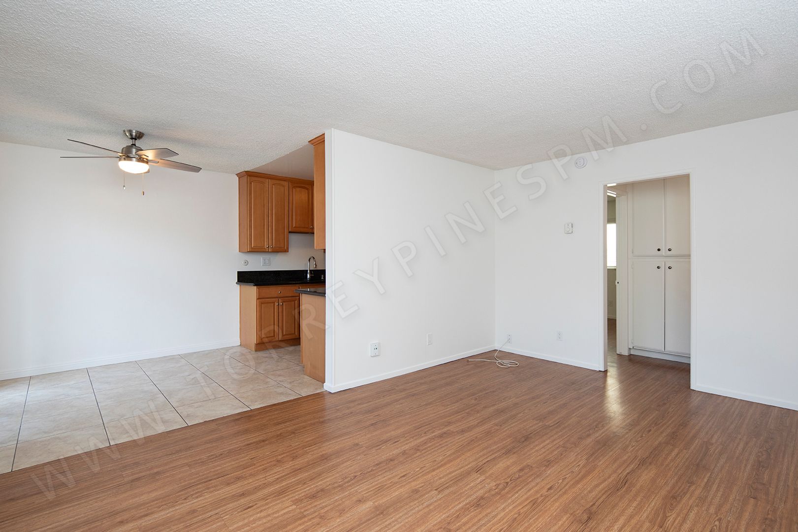San Diego Apartment: 1433 Reed Avenue