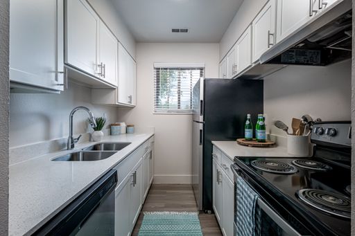 Renovated 1 Bedroom 1 Bath, 2nd Floor