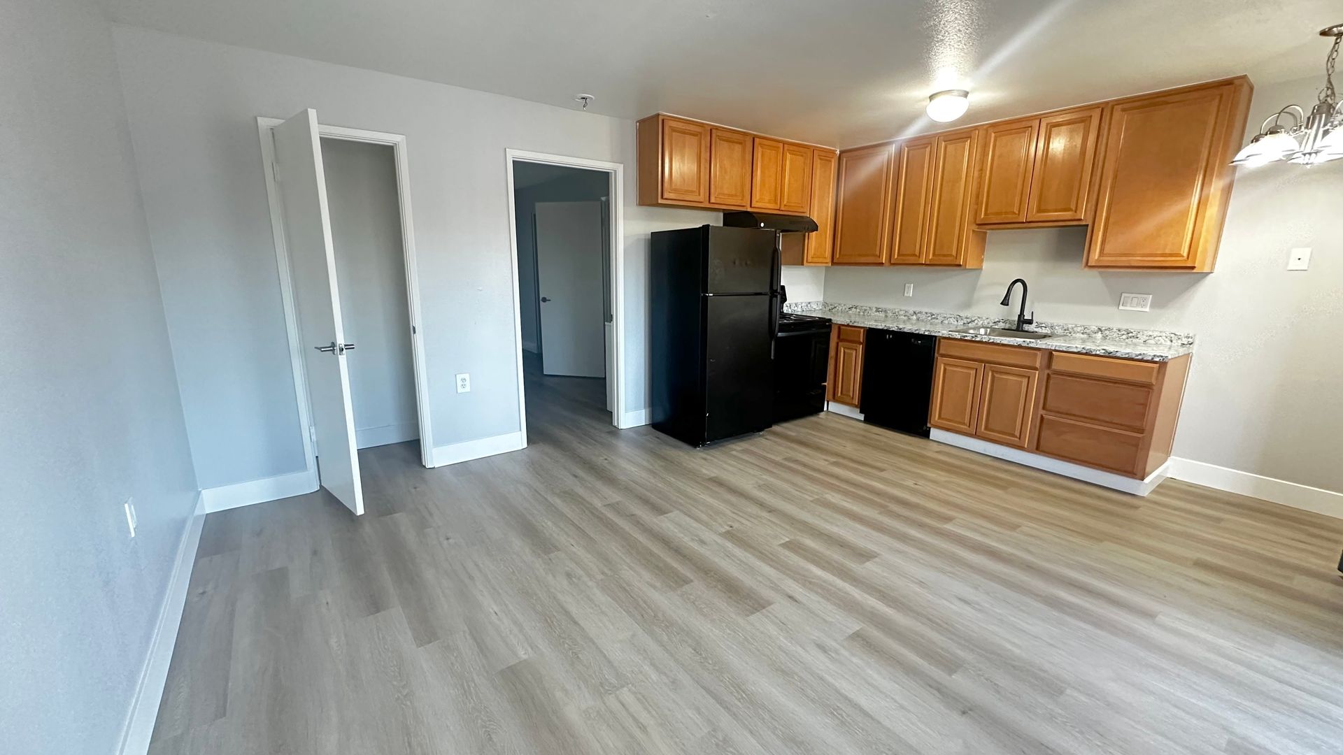 Reno Condo: 175 -197 E Grove Street