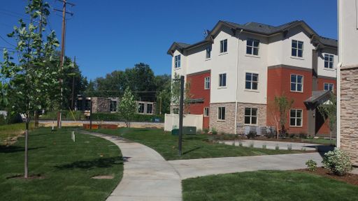 Third Floor 2 Bedroom 2 Bathroom Apartment Near BSU – photo 1