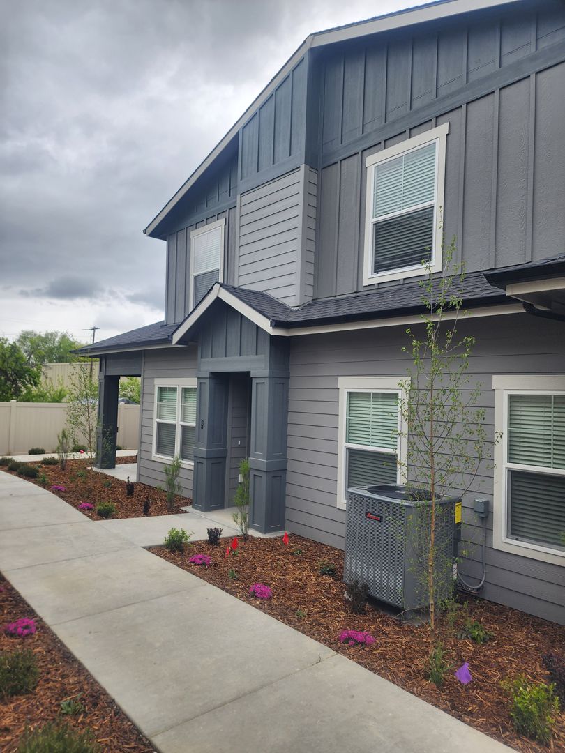 Boise Apartment: 6315 W Chet Ln
