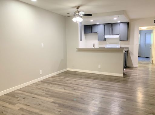 *Move in Special* 1 Bedroom 1 Bath- Hollywood – photo 1