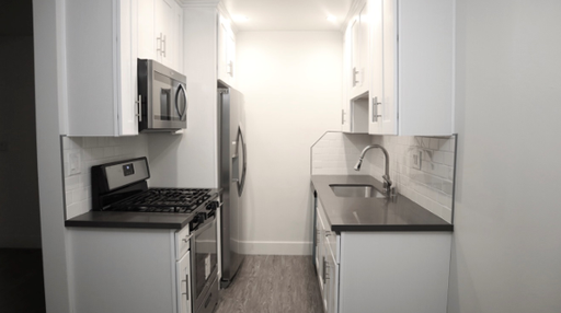 Welcome to 95 N Michigan - 1 BED + 1 BATH - Pasadena – photo 1