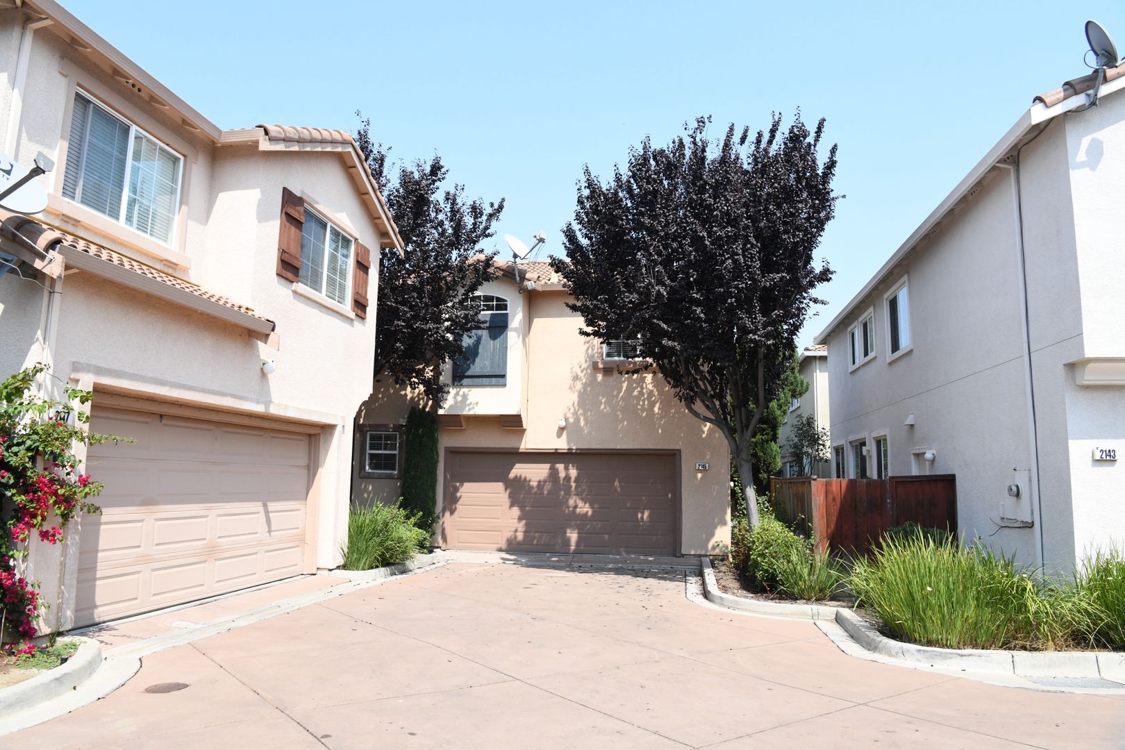 SANTA CLARA House: 2145 KINGSBURY CIRCLE