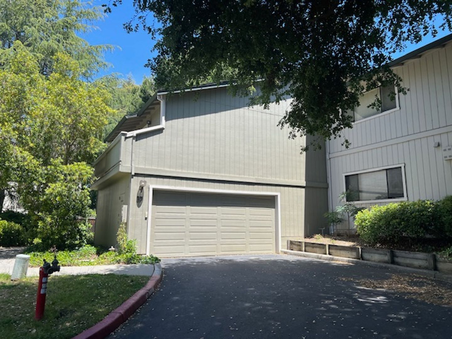 MOUNTAIN VIEW House: 217 ADA AVENUE #37
