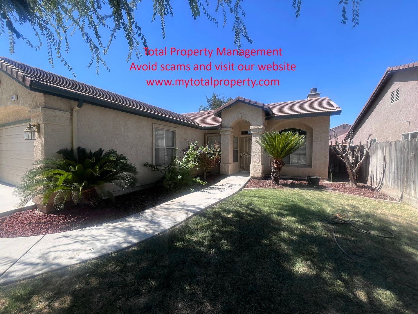 Tulare House: 1900 Modoc Ave