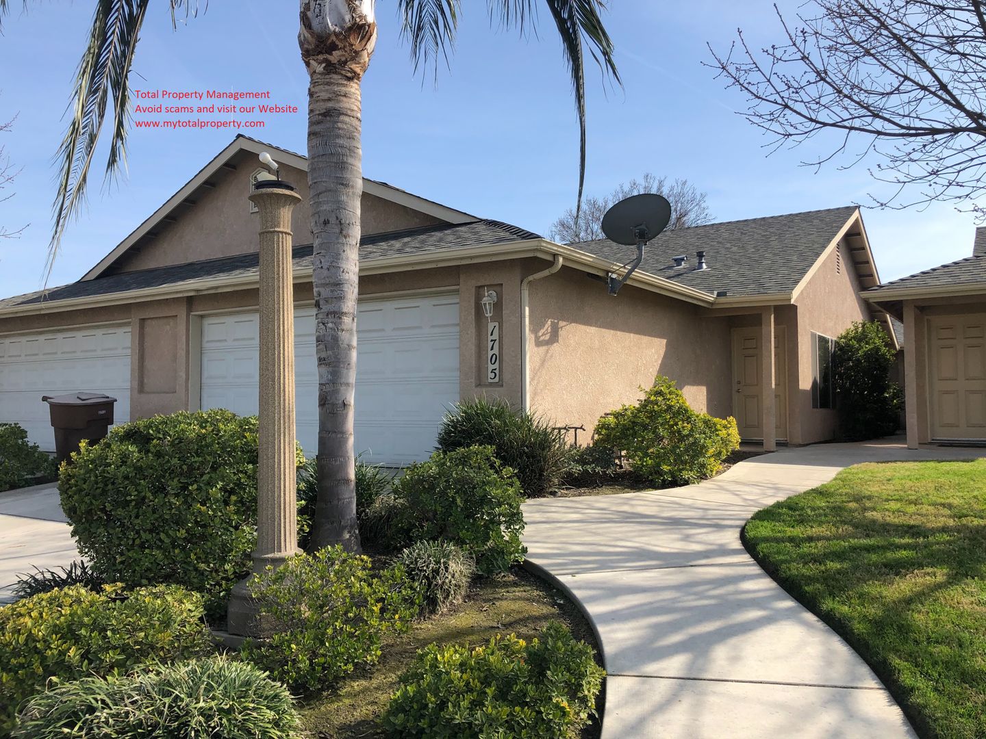 Tulare Apartment: 1701-1707 E. Ash Ave