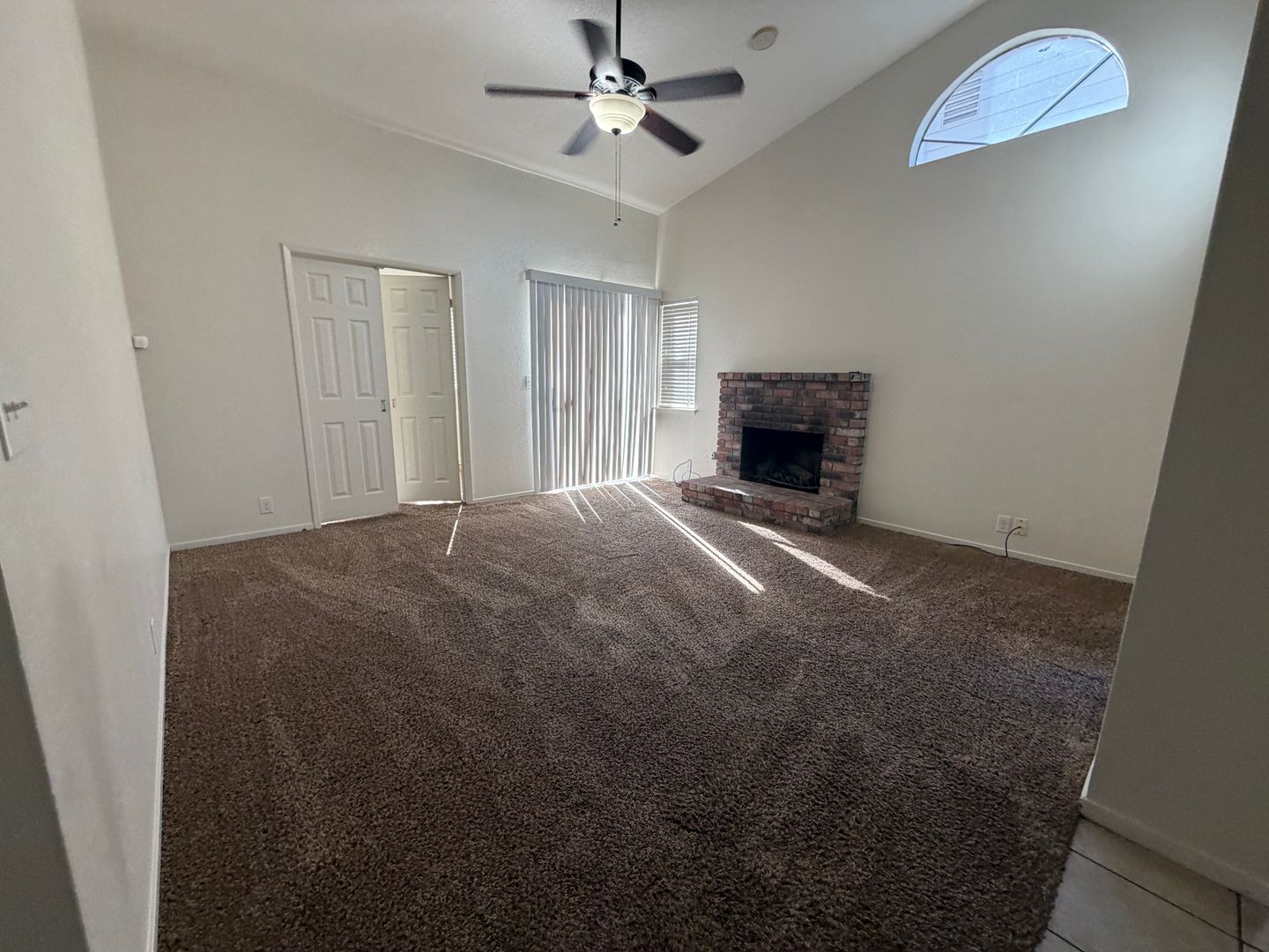 Visalia House: 511 N. Velie Dr.