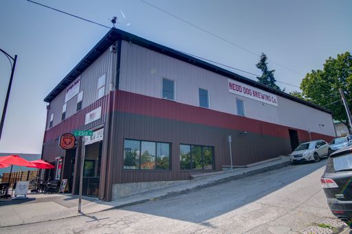 Commercial Unit for Rent - Prime Location! – photo 1
