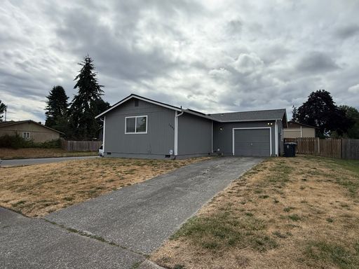 Cute Spacious Rambler in South Tacoma – photo 1