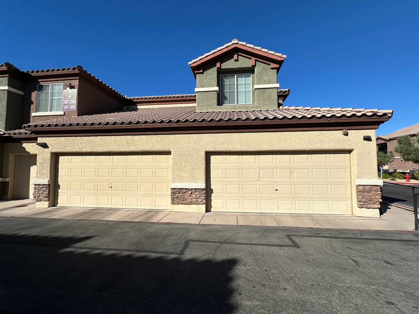 Las Vegas House: 8324 W Charleston Blvd