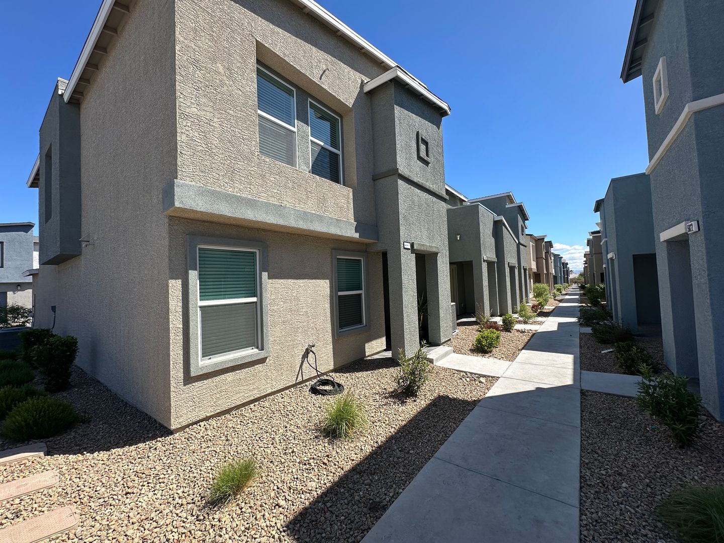 Las Vegas Townhome: 5013 Apple Mesa Ave.