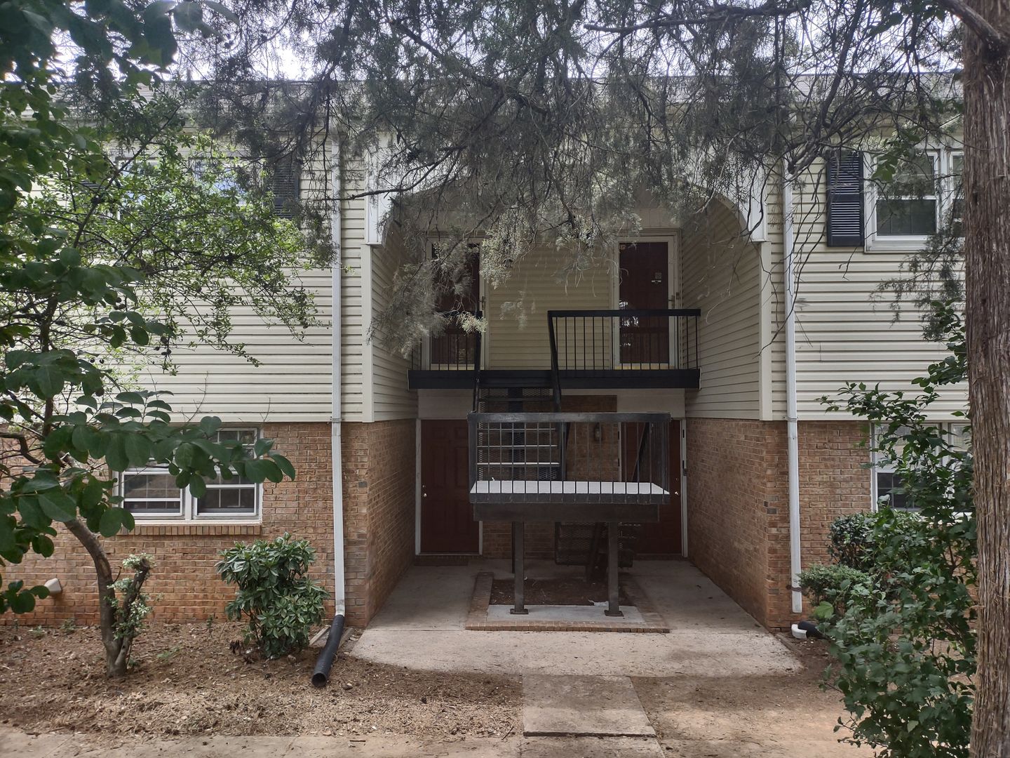 Charlotte House: 4601 Coronado Drive