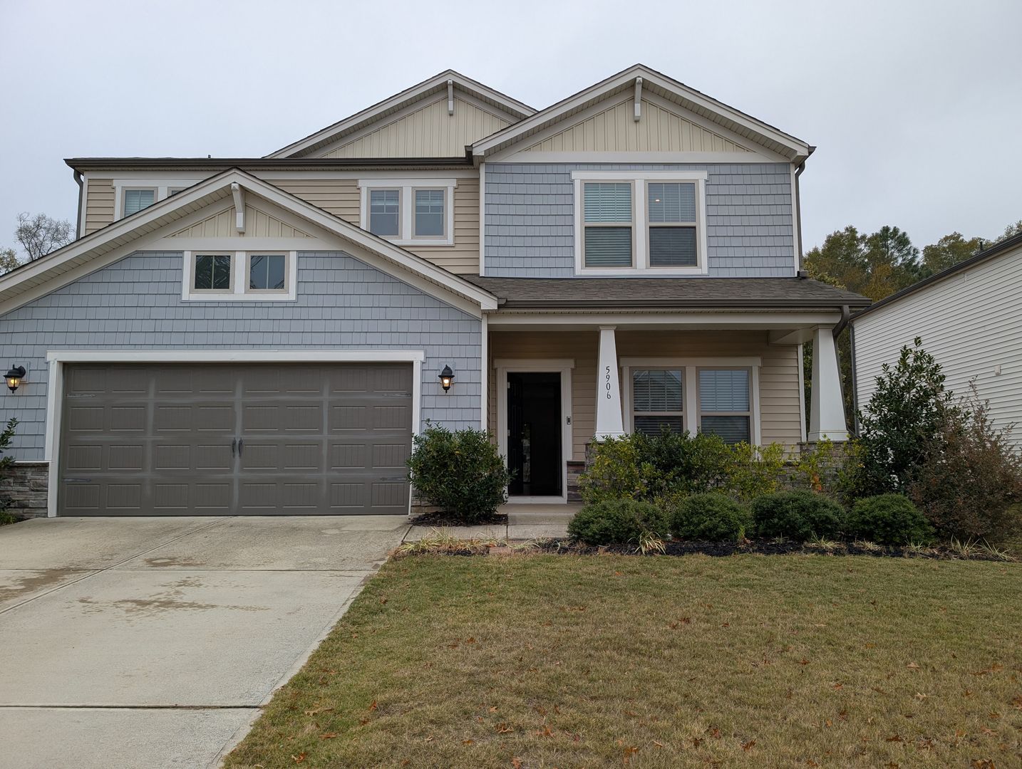 Charlotte House: 5906 Fenway Dr