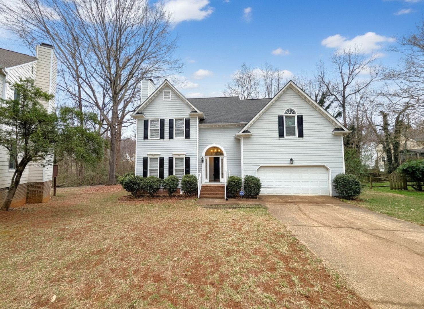 Charlotte House: 9300 Harris Glen Dr