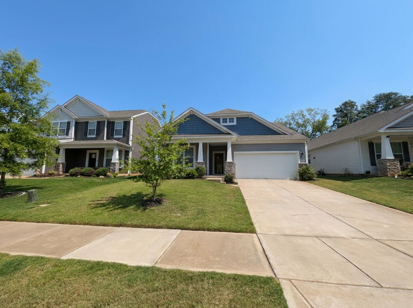 Charlotte House: 7016 Wheyfield Dr