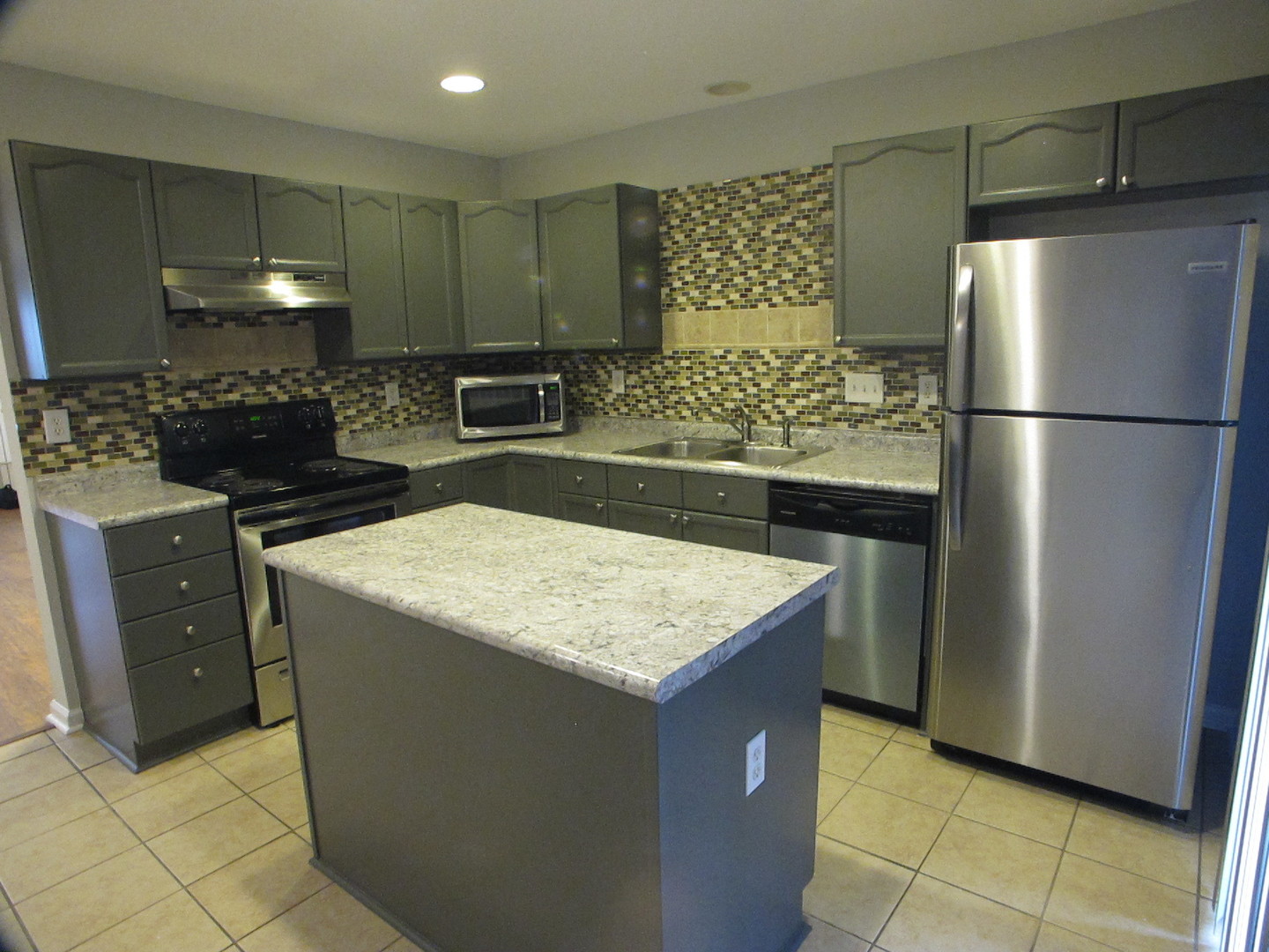 Charlotte House: 2235 Cigar Ct