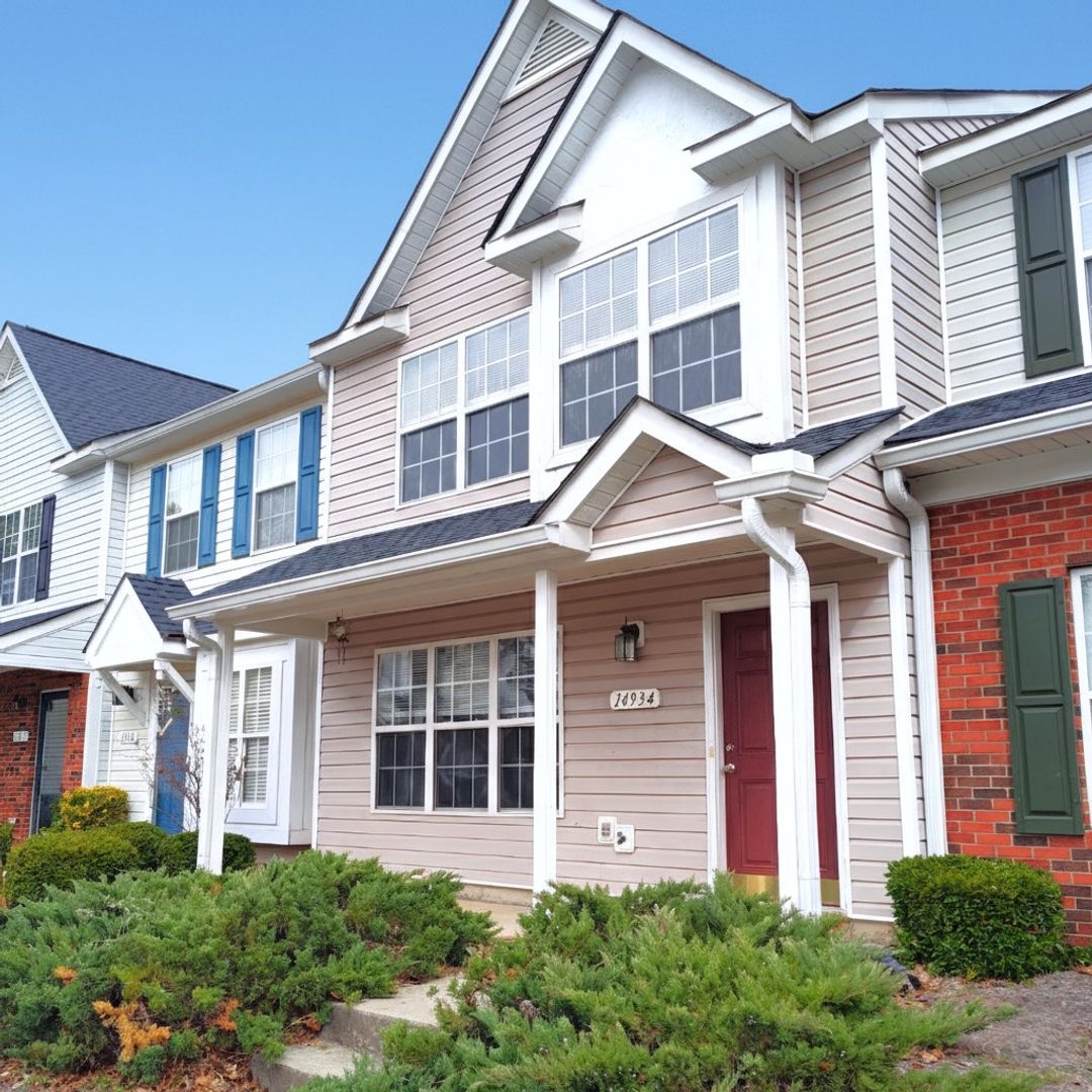 Charlotte Townhome: 14934 Deshler Ct