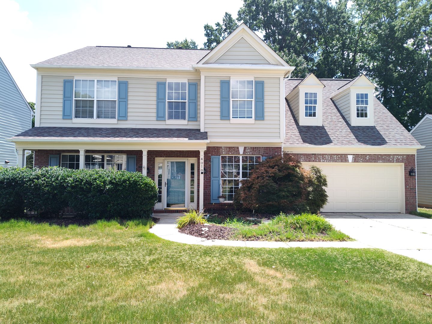 Charlotte House: 4018 Manor House Drive