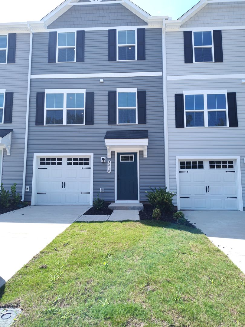 Kannapolis Townhome: 5850 Granbury Drive