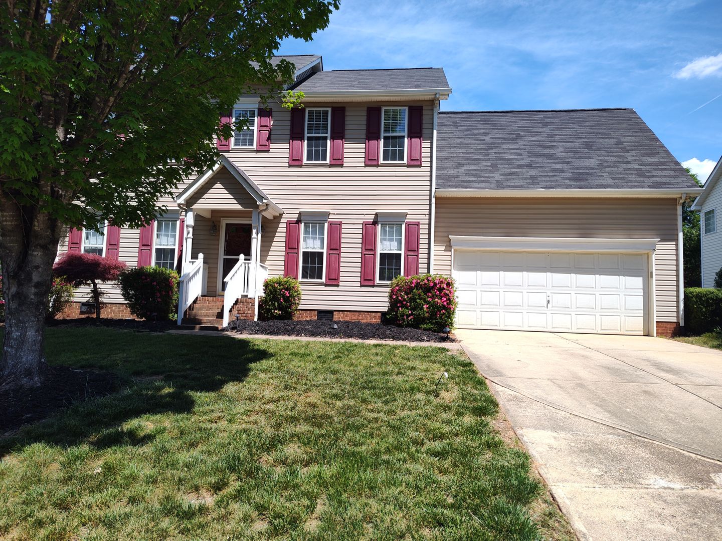 Charlotte House: 9405 Mitchell Glen Dr