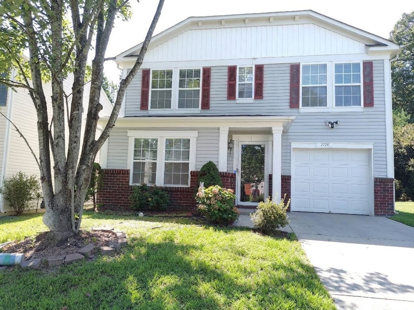 Charlotte House: 2726 Red Squirrel Trail