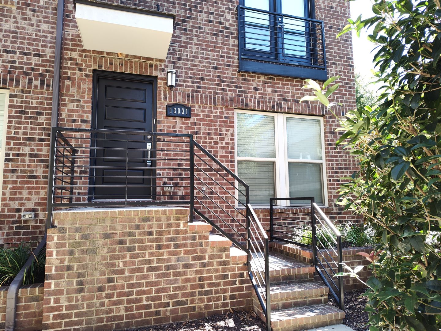 Charlotte Townhome: 13031 Tinton Avenue