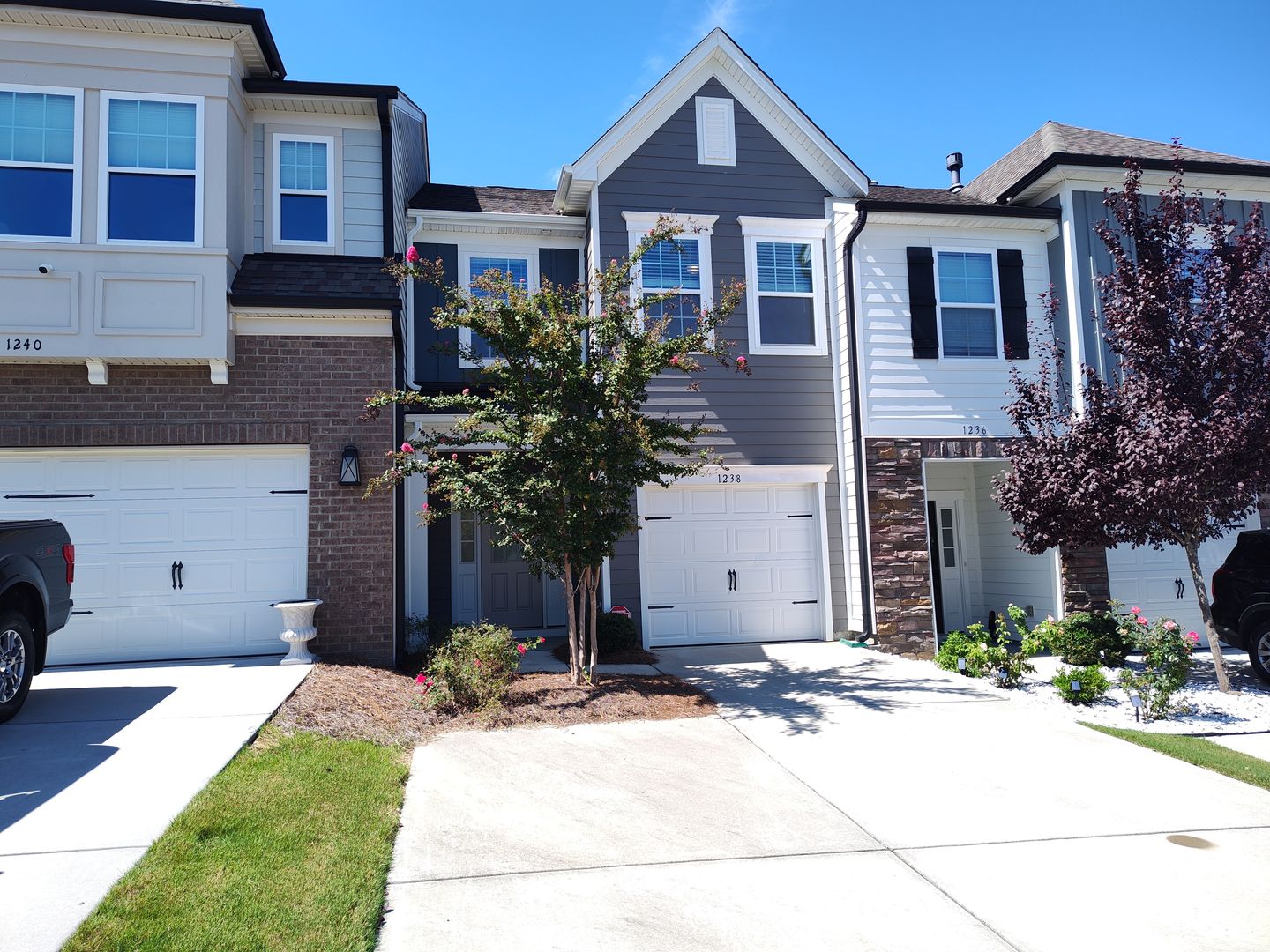 Clover Townhome: 1238 Pebble Grove Dr