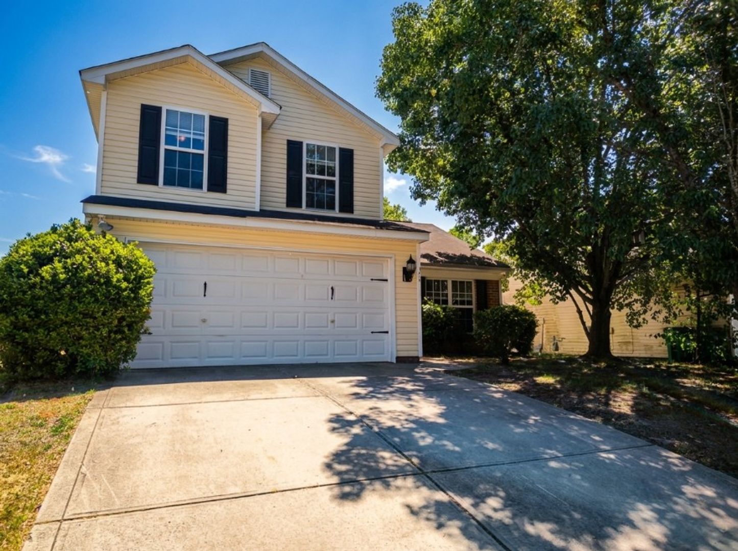Charlotte House: 1408 Jordans Pond Lane