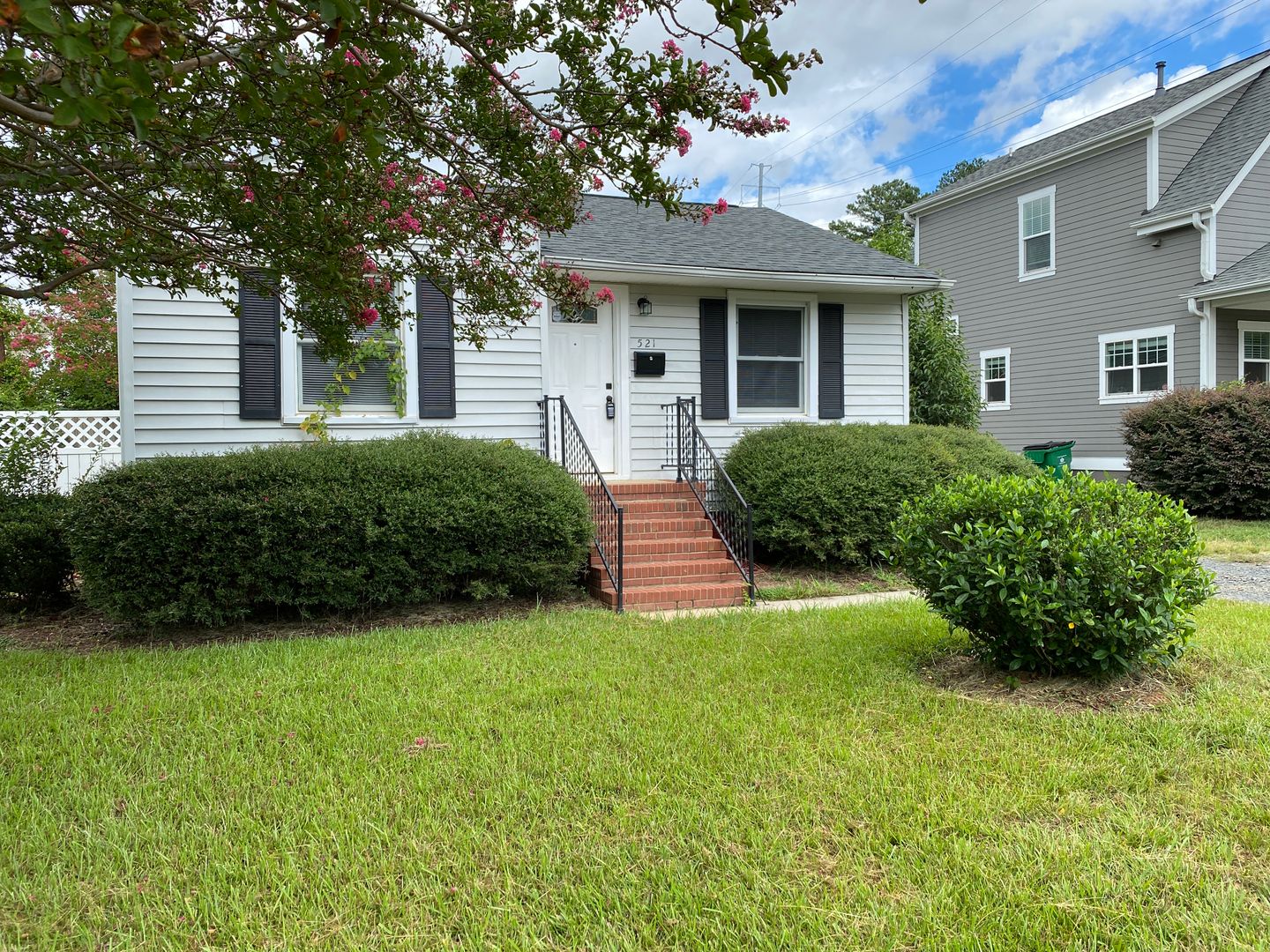 Charlotte House: 521 Greystone Rd