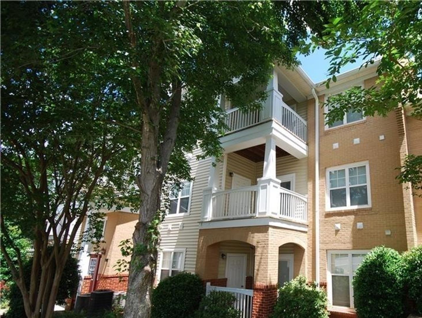 Charlotte Condo: 16246 Redstone Mountain Lane
