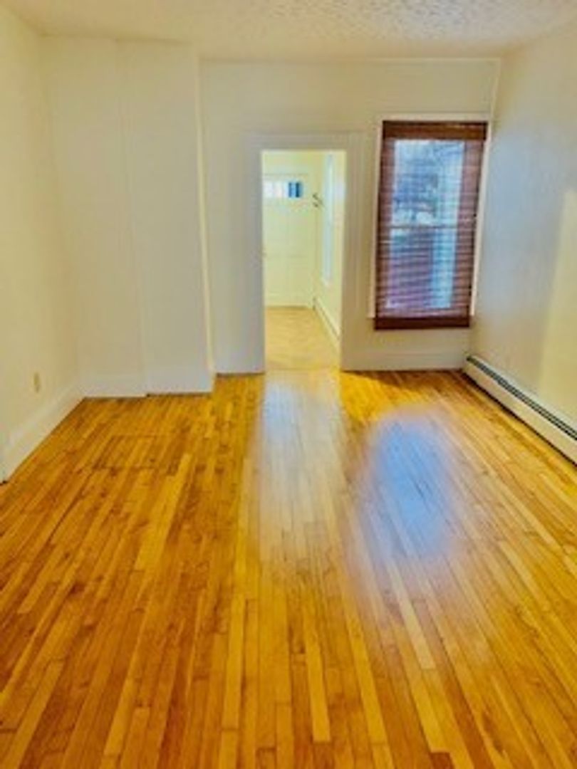 Hudson Apartment: 15-21 Park St.