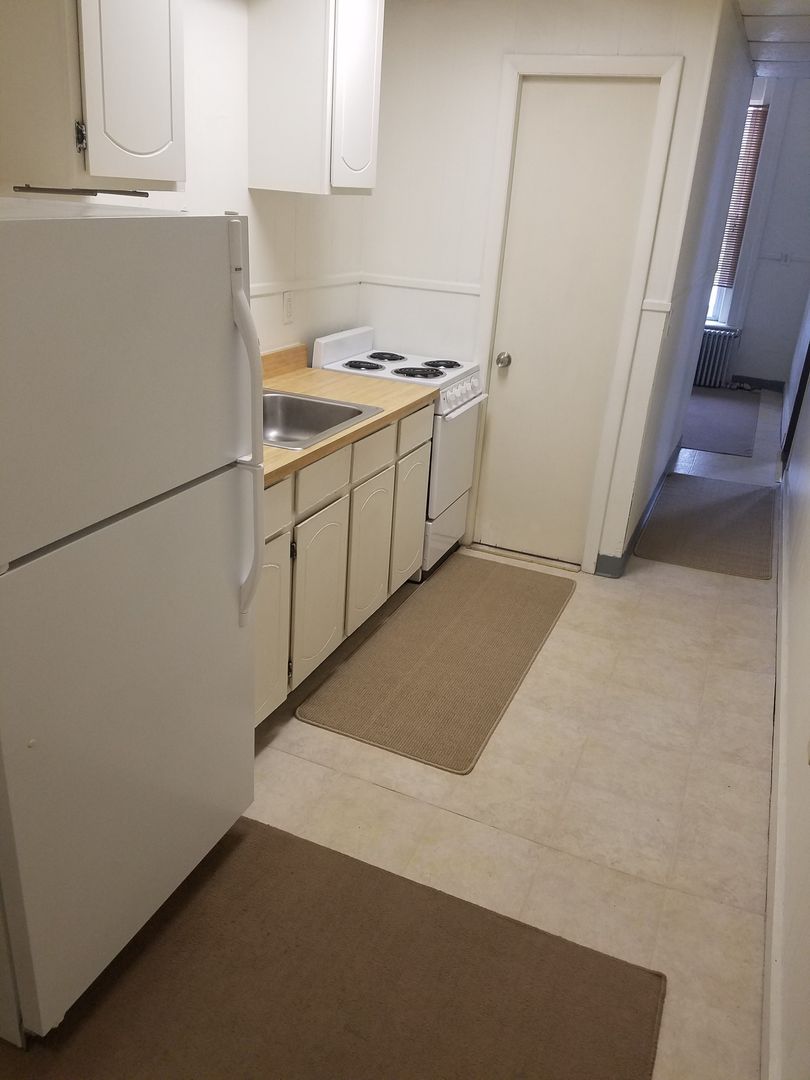 Marlborough Apartment: 342 Lincoln St.