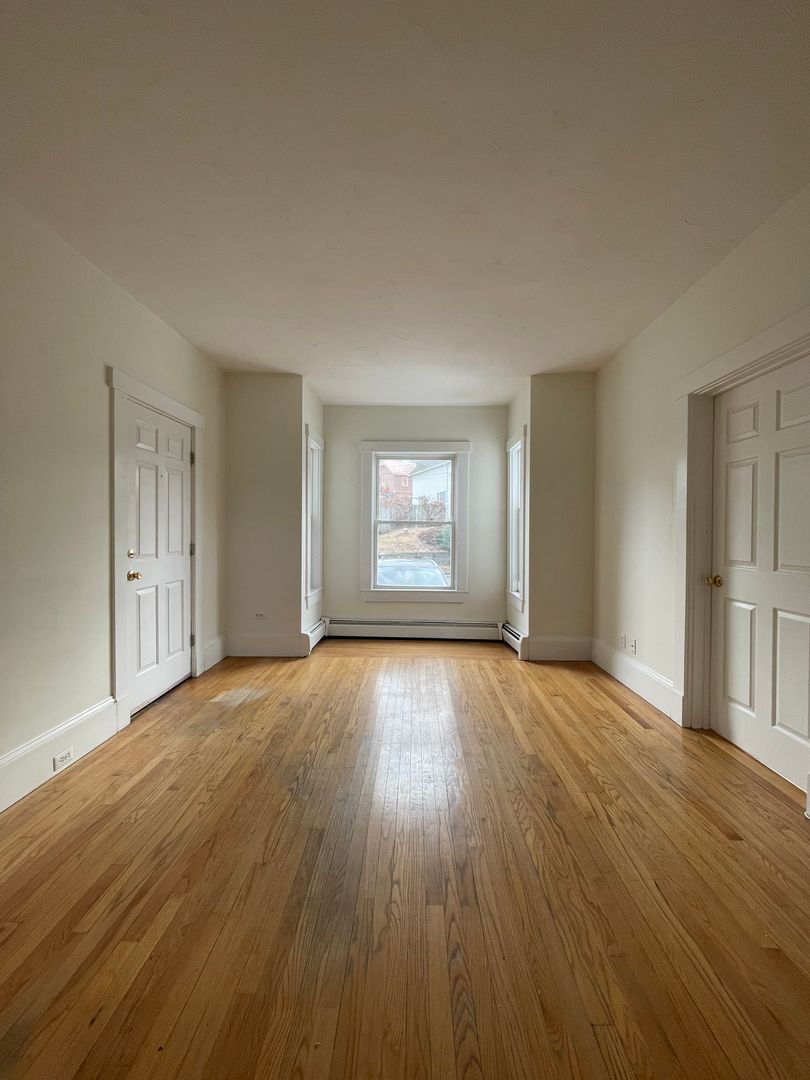 Hudson Apartment: 15-21 Park St.