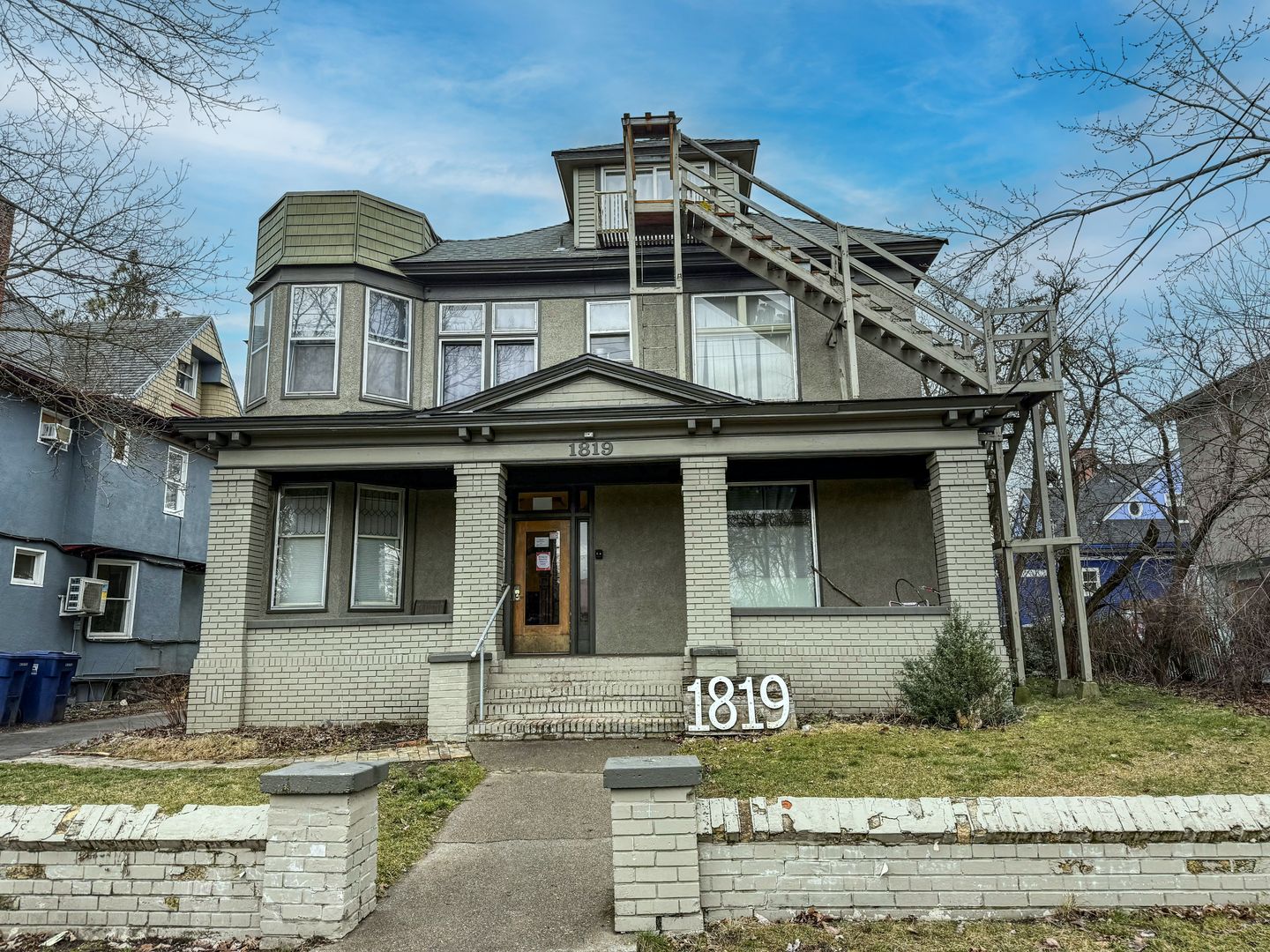 Spokane Apartment: 1819 W Pacific