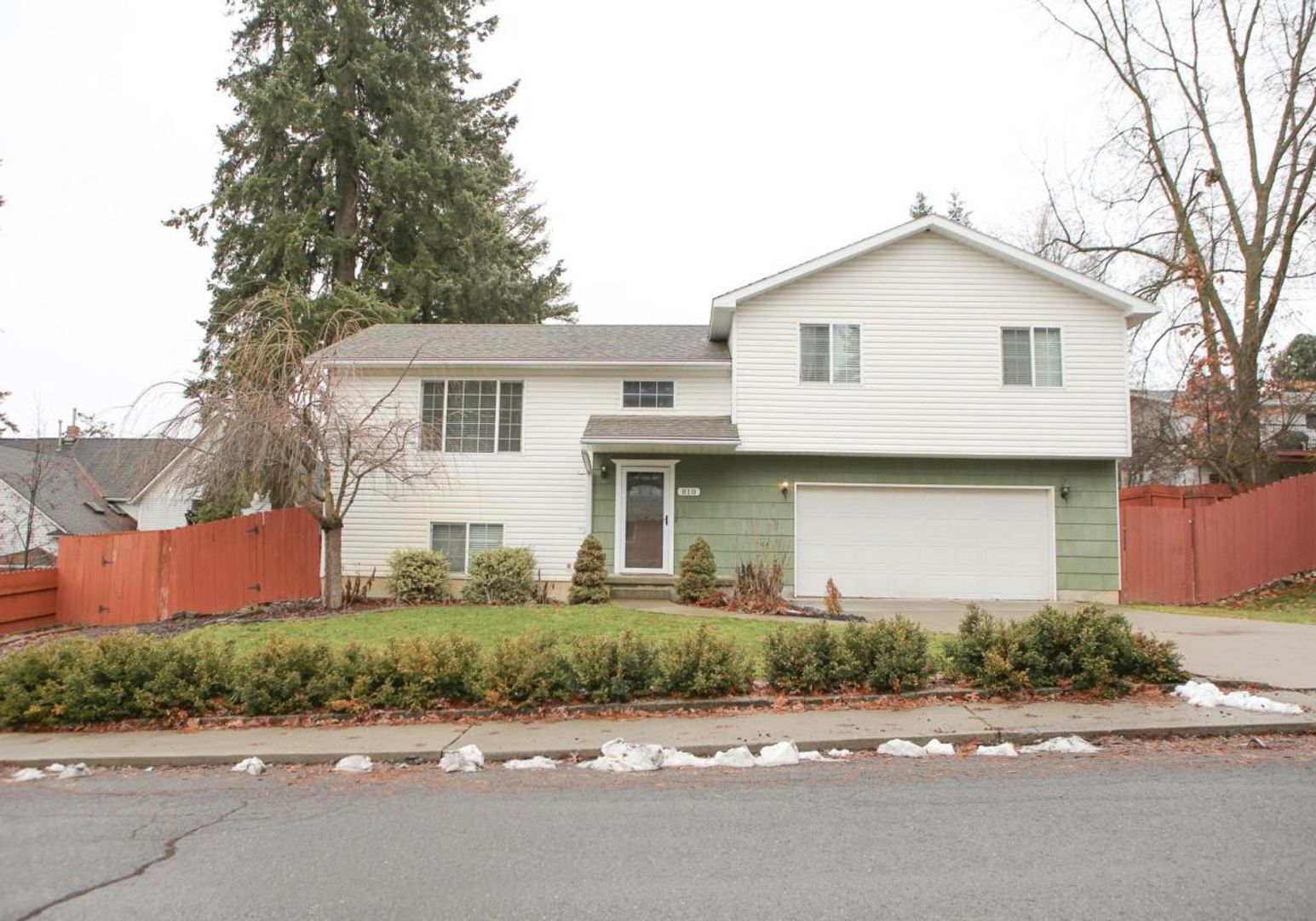 Cheney House: 810 Highland Street