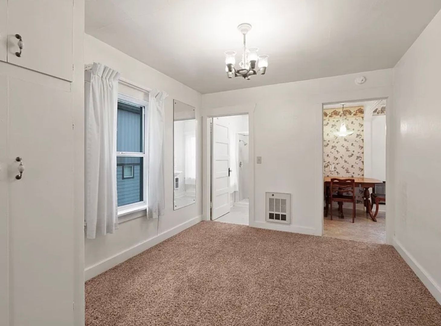 Cheney Apartment: 313 5th St
