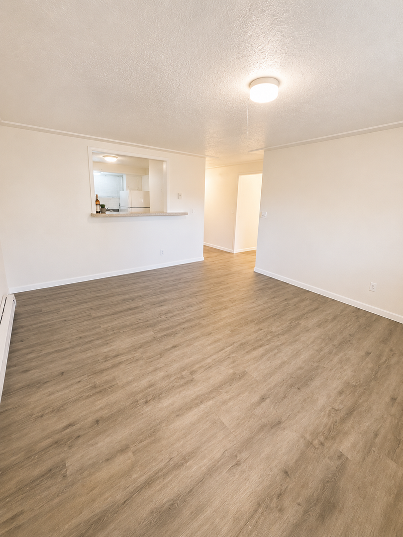 2BR/2BA across from EWU! 2 of 12