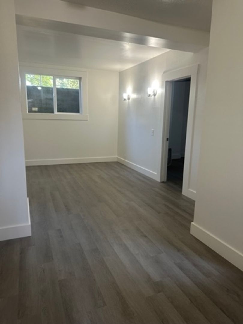 Spokane Apartment: 2623 E Boone Ave