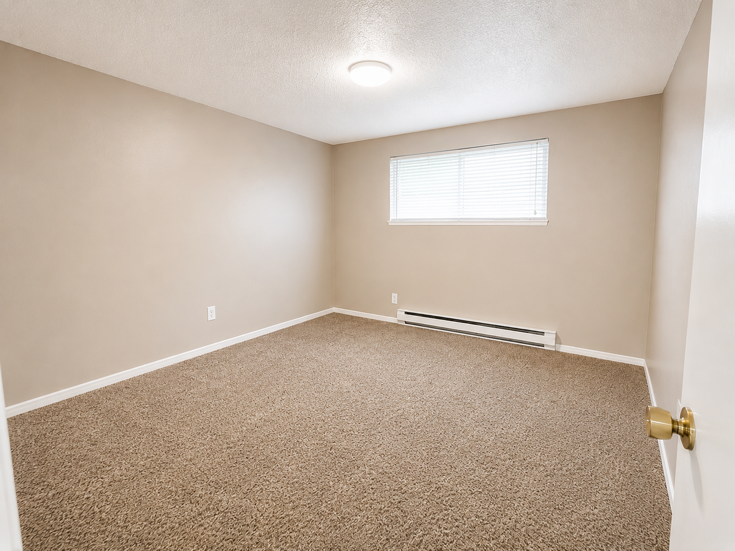 2BR/2BA across from EWU! 9 of 10