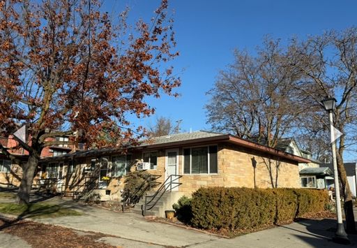 2-Bedroom Apartment in the Heart of Cheney – photo 1