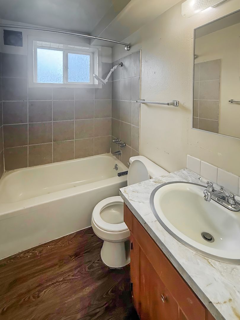 Medical Lake Apartment: 723 E Ladd St