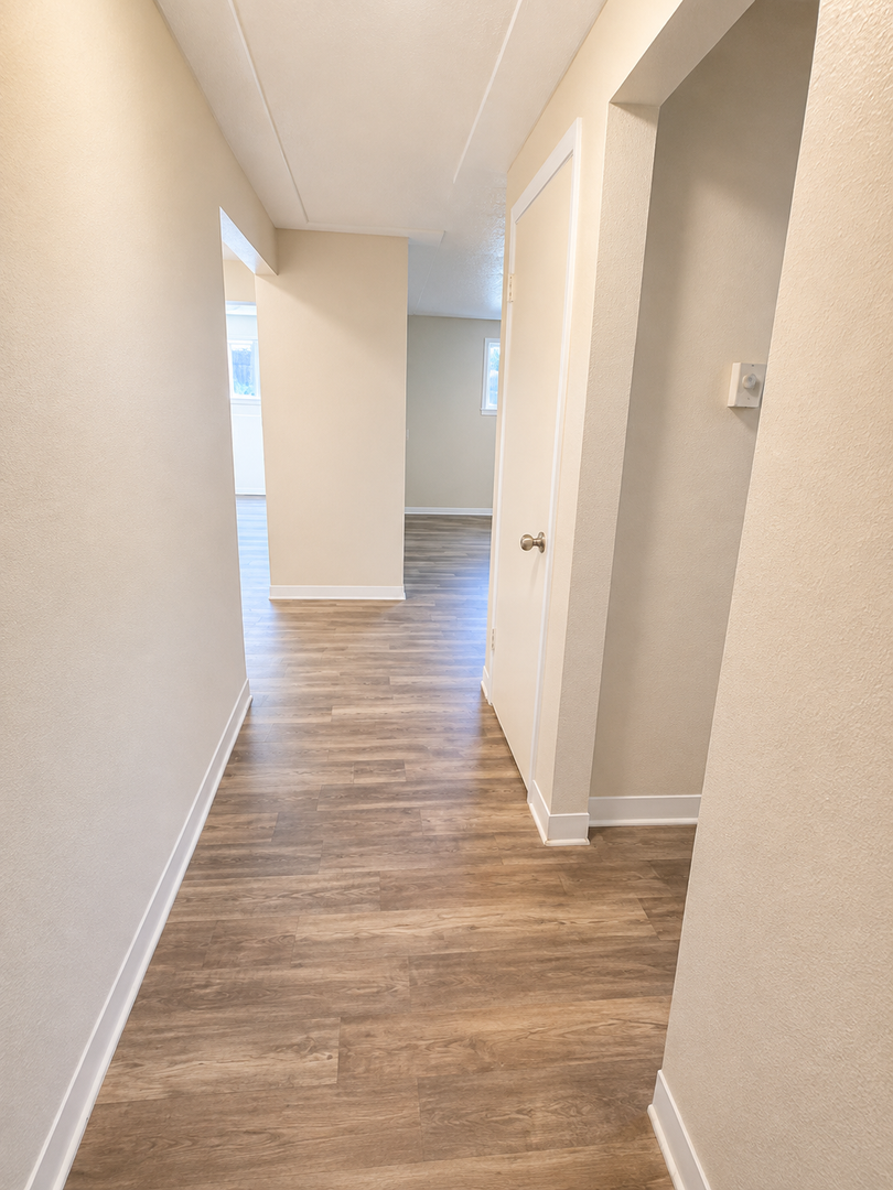 2BR/2BA across from EWU! 10 of 12