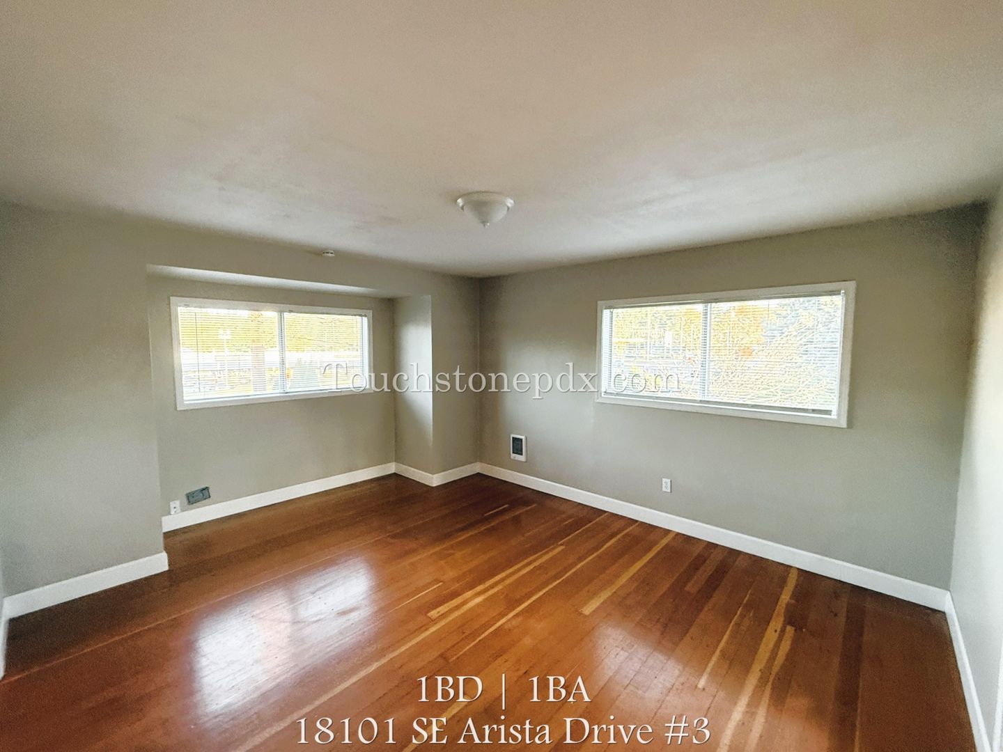 Milwaukie Townhome: 18101 SE Arista Drive