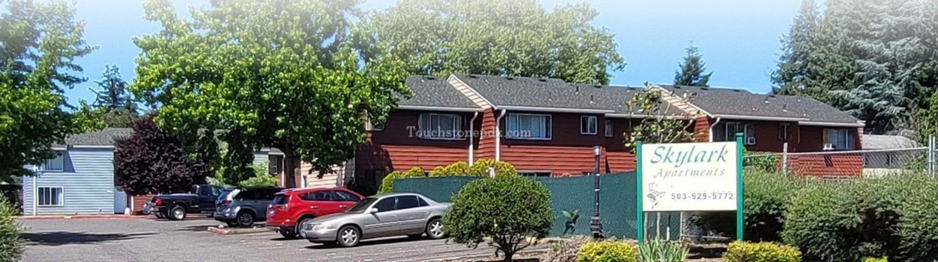 Portland Apartment: 2345 SE 135th Ave