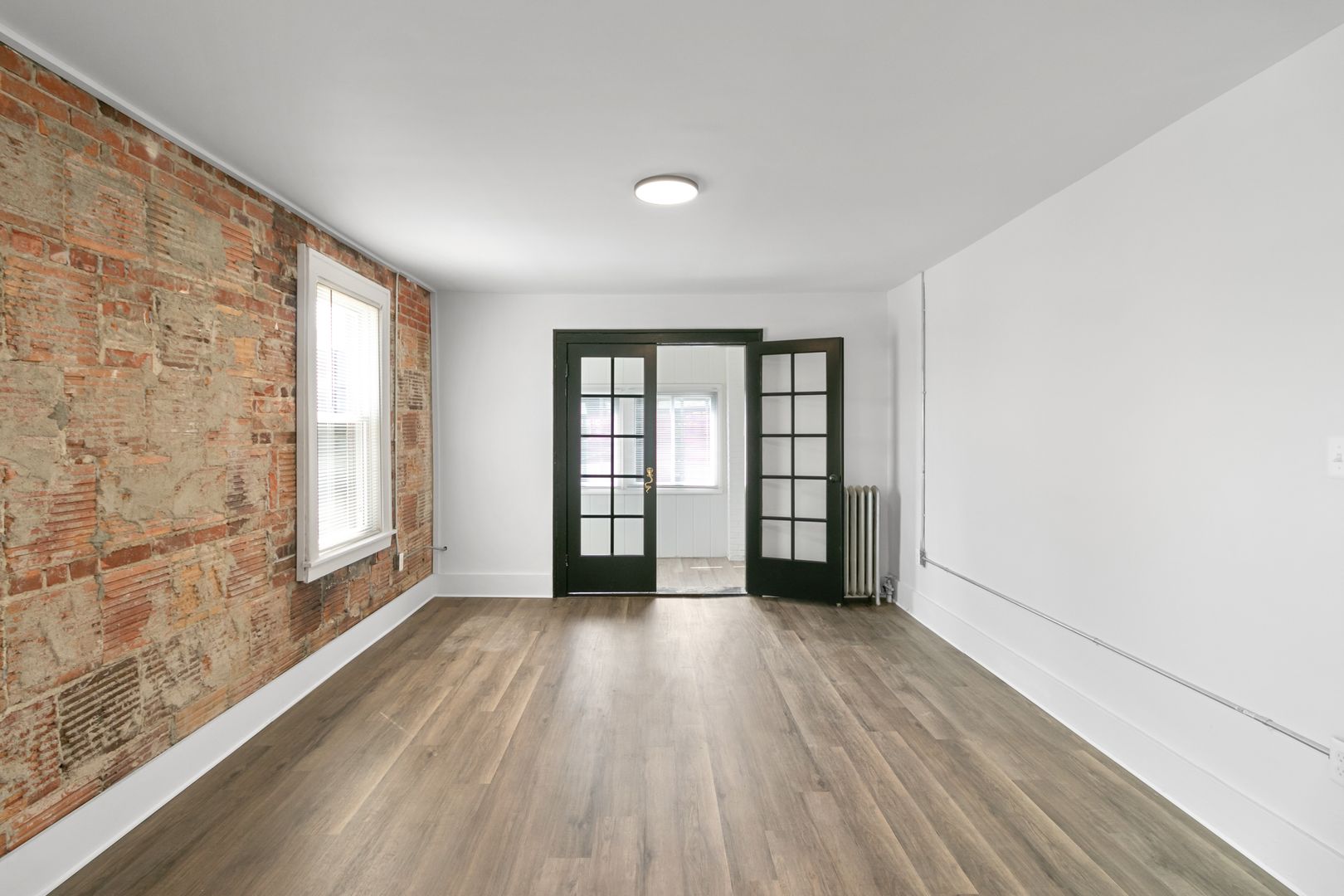 Ferndale Apartment: 259 W 9 Mile - Unit 304