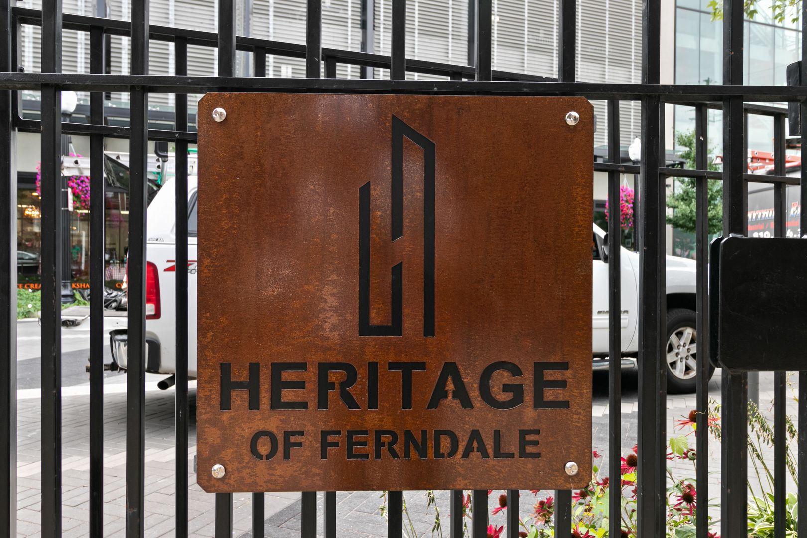 Ferndale Apartment: 259 W 9 Mile - Unit 203